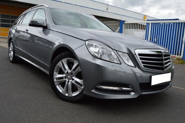 Left hand drive MERCEDES E CLASS E350 CDI BE 4MATIC ESTATE